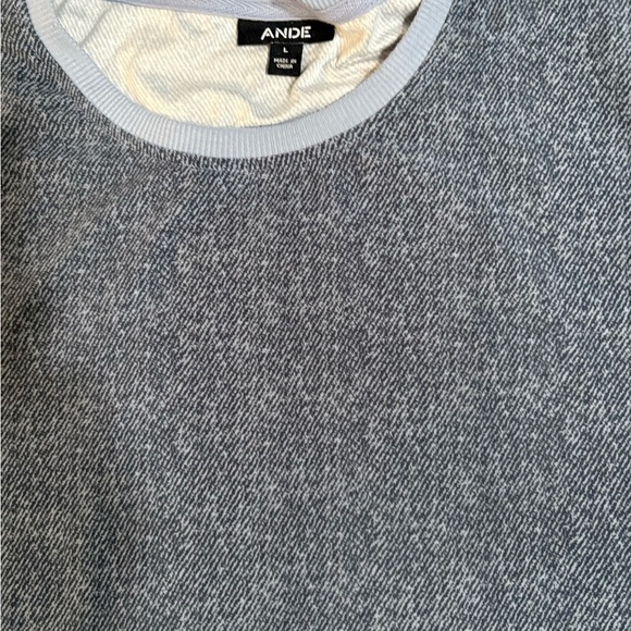 And1 Gray Short Sleeve Tee Classic Crew Neck - Picture 2 of 5